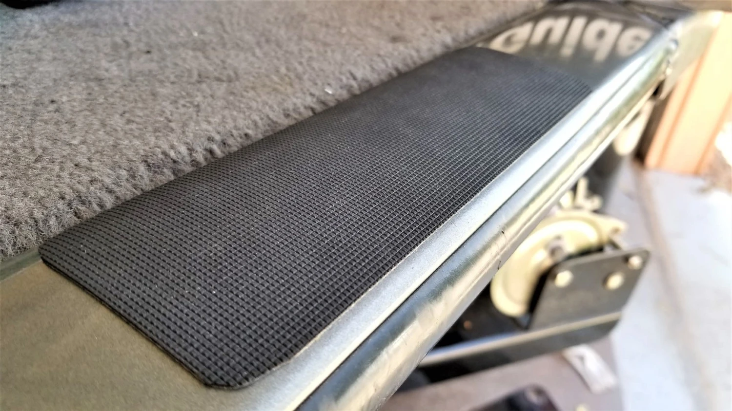 Gator Guards GatorSkinz Santoprene 24"x27" - Image 3